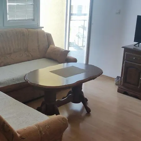 Apartment Sladja *
